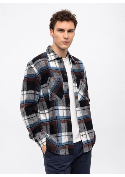 Oversize Klasik Yaka Kareli Siyah Erkek Gömlek B33W22053 fiyatları