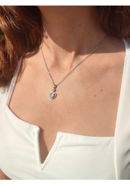 Kadın Swarovski Taşlı Kalp Kolye ve Kalpli Pandora Yüzük Seti