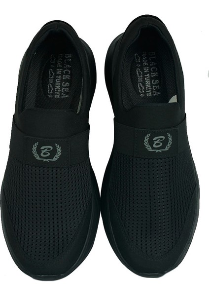 440231 014 Kadın Siyah Büyük Numara Spor Ayakkabı modelleri