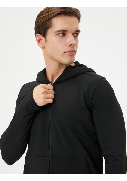 Spor Sweat Kapşonlu Fermuarlı Cep Detaylı