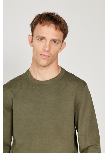 ALTINYILDIZ CLASSICS Erkek Haki Standart Fit Normal Kesim Bisiklet Yaka Triko Kazak fırsatları