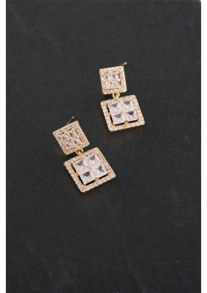 Kadın Vip Seri Baget Zirkon Taşlı Küpe Seti fiyatları