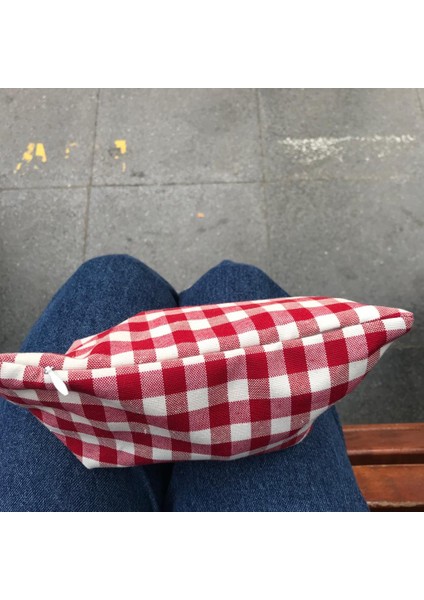 Kırmızı Pötikareli Yıkanabilir Fermuarlı Tek Gözlü Bez Kalemlik Kalem Kutusu Cüzdan Makyaj Çantası indirimleri