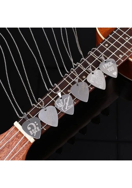 Bir Stil 1 Adet Gitar Seçim Kolye Metal Akustik Elektro Gitar Bas Kolye Seçimi Dayanıklı Paslanmaz Çelik Ince Arabulucu Zincirli Seçim (Yurt Dışından) fiyatları
