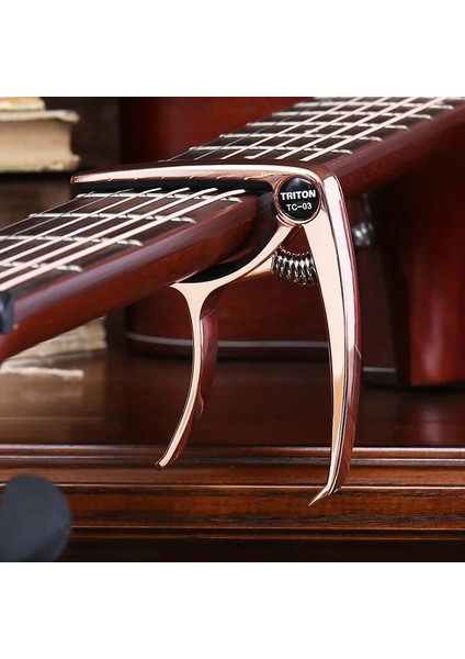 Bir Stil Metal Gitar Capo Alüminyum Alaşımlı Gitar Tuner Kelepçe Profesyonel Akustik Elektrikli Müzik Aletleri Için Anahtar Tetik Capo (Yurt Dışından) fiyatları