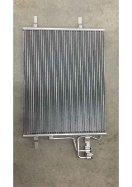 Klıma Radyatoru Mt-At 592X470 mm Ford Kuga 2.0tdcı 08&gt; [8V4119710AB]