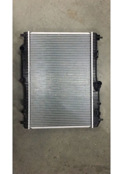 Su Radyatoru Brazıng At 355X538X16 mm Ford Fıesta 1.4 09&gt; [8V518005FA]