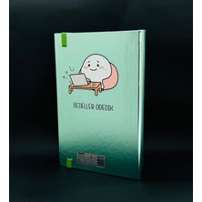 Giftmoda Metal Kapaklı Yaşıyosun Bu Hayatı Tasarımlı Lastikli Defter