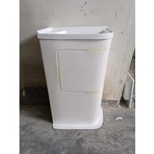 Çiçek Karavan Karavan Banyo Dolabı