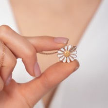 Hom Silver Jewelry 925 Ayar Gümüş Kişiye Özel Isimli Papatya Kadın Kolye HSJ0030