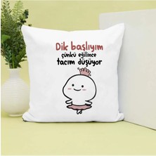 Hen GSM Mochi Cat Baskılı Hediyelik Yastık Eşsiz Tasarım 37 cm Ebatında Yumuşak Saten Kumaş