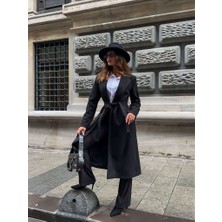 Elif Özbey Siyah Kuşaklı Delux Kaban