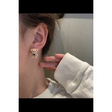 By Zeyna Aksesuar Kadın Vip Seri Minimal Ayıcık Model Özel Tasarım Marka Küpe Seti