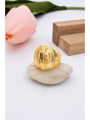 Latif Kuyumcu 22 Ayar Altın Yüzük Kalemli Kadın Yüzük LKYZK1390