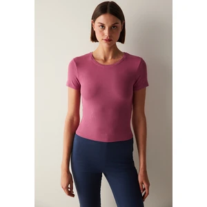 Koyu Pembe Bisiklet Yaka Slim Fit Tişört