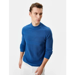 Triko Kazak Slim Fit Dokulu Bisiklet Yaka Uzun Kollu