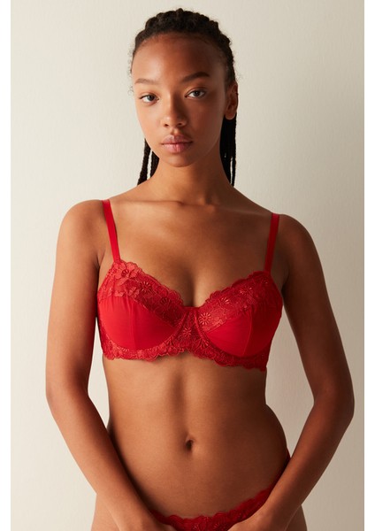 Curvy Nakış Detaylı Kırmızı Sütyen fiyatları