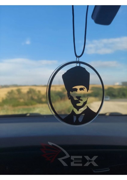 Atatürk Portresi Dikiz Ayna Süsü Atatürk Portresi Ayna Süsü Yeni Trend Araç Ayna Süsü Araba Süsü