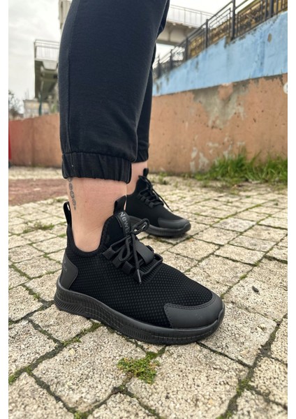 Günlük Kadın Erkek Sneaker Siyah Spor Ayakkabı Bağcıklı Rahat Esnek Tırtıklı Taban 567