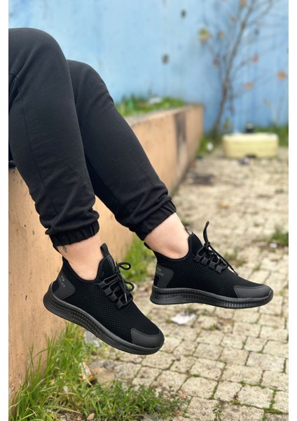 Günlük Kadın Erkek Sneaker Siyah Spor Ayakkabı Bağcıklı Rahat Esnek Tırtıklı Taban 567