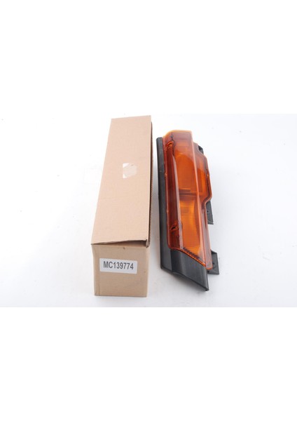 Mitsubishi 659/515/635 -2000 Sol Kapı Sinyali MC139774