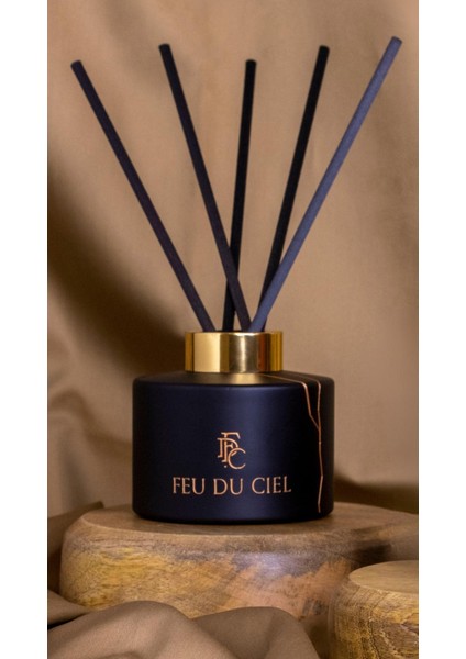 Feu du Ciel Signature Light Pillars Ylang Ylang Oda Kokusu 150 ml