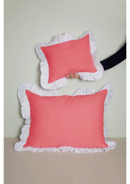 Yüzde Yüz Pamuklu Yavru Ağzı Beyaz Fırfırlı Iki Adet 50X70 Yastık Kılıfı Seti