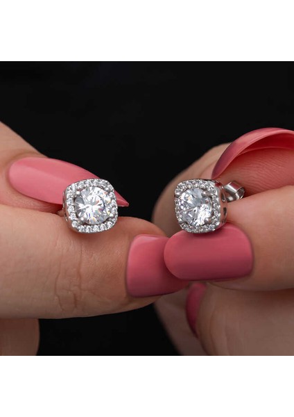 Gümüş Kare Montür Pırlanta Çivilii Modeli Küpe