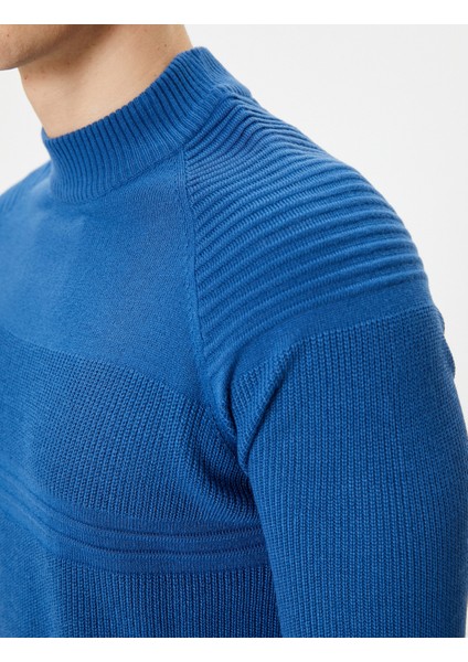 Triko Kazak Slim Fit Dokulu Bisiklet Yaka Uzun Kollu indirimleri