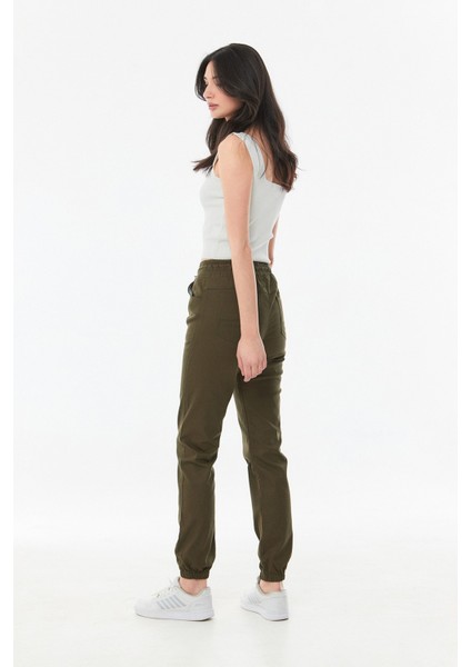 Beli Lastikli Erkek Çocuk Jogger Pantolon