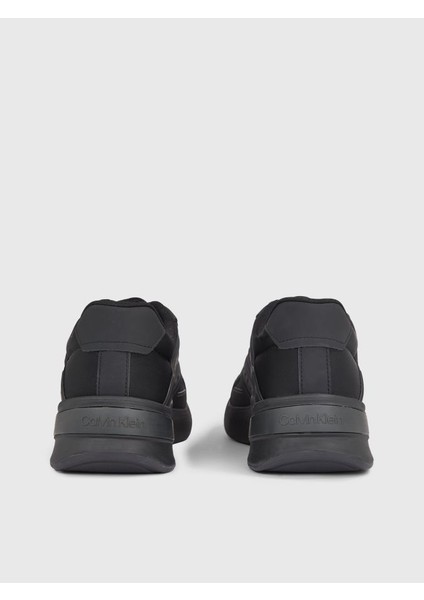 Low Top Lace Up