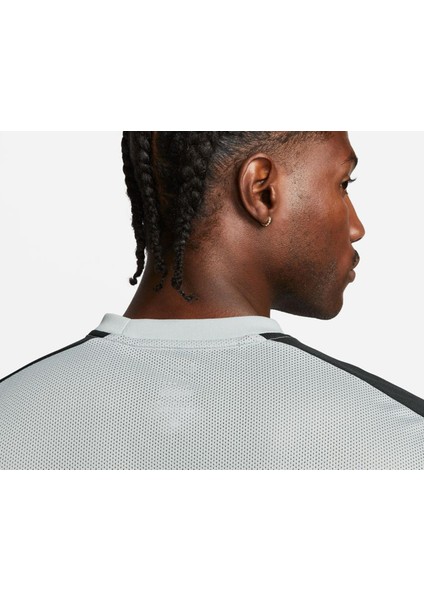 DR1336-012 Dri-Fit Academy Erkek T-Shirt