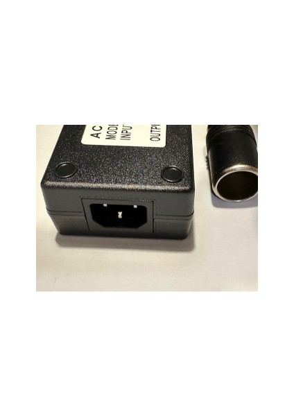 Araç Komprasörü Ev Adaptörü Araç Buzdolabı Ev Adaptörü 12 Volt 15 Amper Çakmak Çevirici