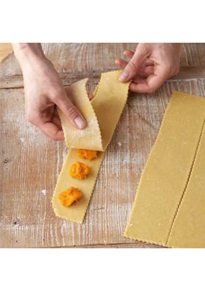 Bir Stil Kabartmalı Bisküvi Kalıp Makarna El-Kesme Makinesi Hamur Kabartma Pişirme Pasta Dıy Dekor Kurabiye Kalıbı Rulo Tekerlek Araçları (Yurt Dışından) fiyatları