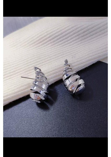 Kadın Vip Seri Özel Tasarım Marka Küpe Seti modelleri