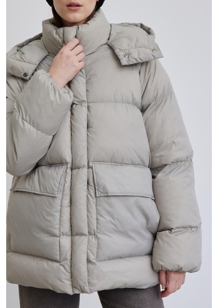Oversıze Cepli Şişme Mont Taş
