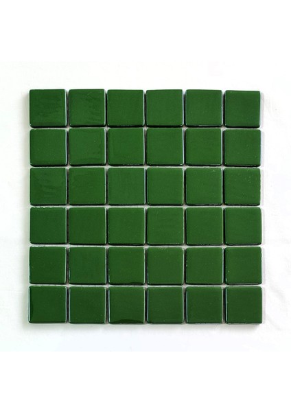 Yaşam Alanlarının Tüm Yüzeyleri İçin Cam Mozaik. Cam Ölçüsü: 50X50 Mm. File Ölçüsü: 31.5X31.5 Cm. ( 1 Koli = 1 m2 fiyatıdır )