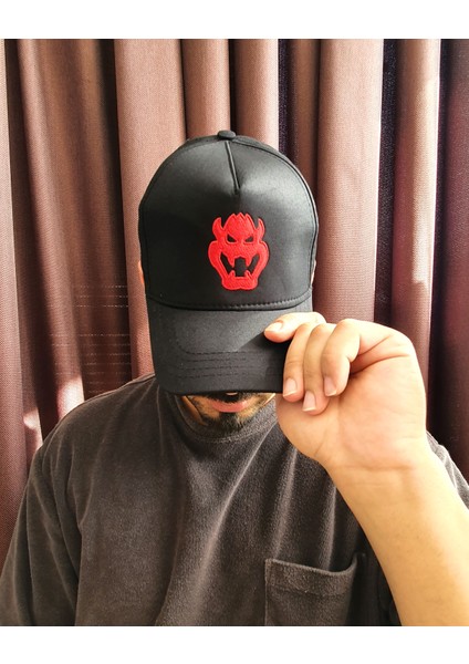 Bowser Işlemeli Şapka