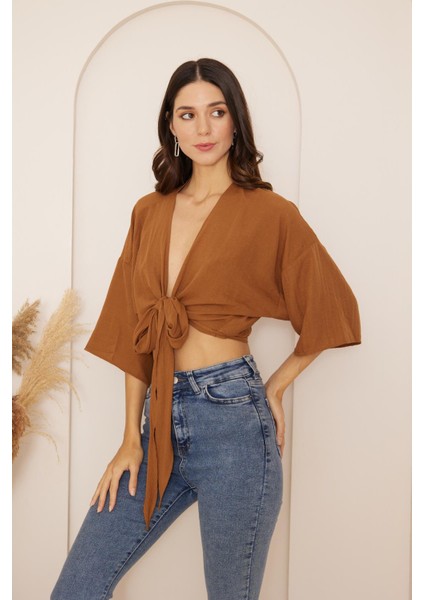 Kahverengi Önden Bağlamalı Crop Kimono DM7004
