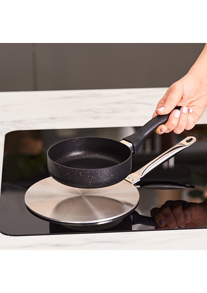 Indüksiyon Ocak Için Tabanlık 19 cm fırsatları