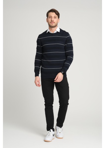 Bisiklet Yaka Çizgili KAZAK(E22-18123