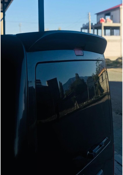 Ford Connect Siyah Spoyler (Sry) fırsatları