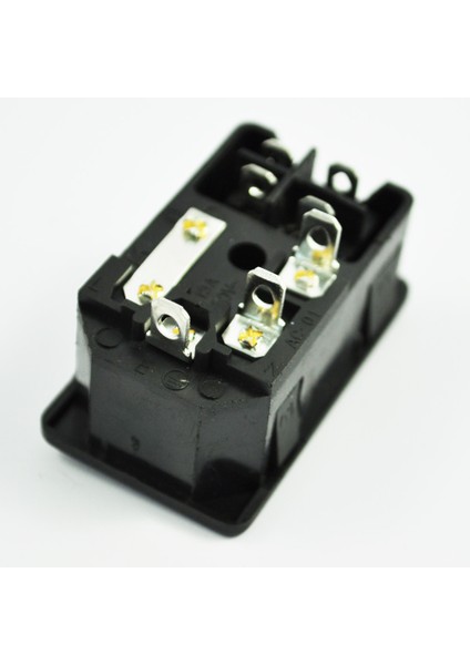 Sodıal(R) Sigorta Anahtarlı Giriş Erkek Priz 10A 250V 3 Pin IEC320 C14 (Yurt Dışından) modelleri