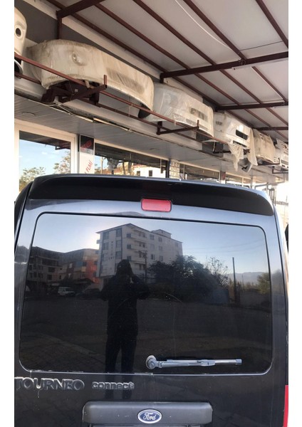 Ford Connect Astarlı Spoyler (Sry)