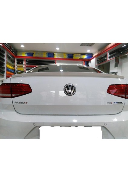 Volkswagen Passat B8 Beyaz Spoyler (Sry)