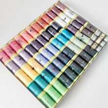 Çizmeli 10 Adet Dikiş Ipliği