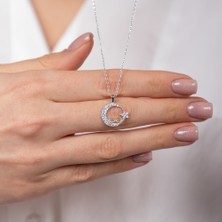 Hom Silver Jewelry 925 Ayar Gümüş Zirkon Taş Işlemeli Sonsuzluk Motifli Ay Yıldız Kadın Kolye HSJ0049