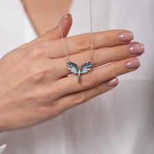 Hom Silver Jewelry 925 Ayar Gümüş Zirkon Taş Işlemeli Melek Kanadı Figürlü Kadın Kolye HSJ0045