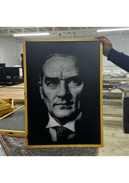 Atatürk Metal Işıklı Tablo Aydınlatma