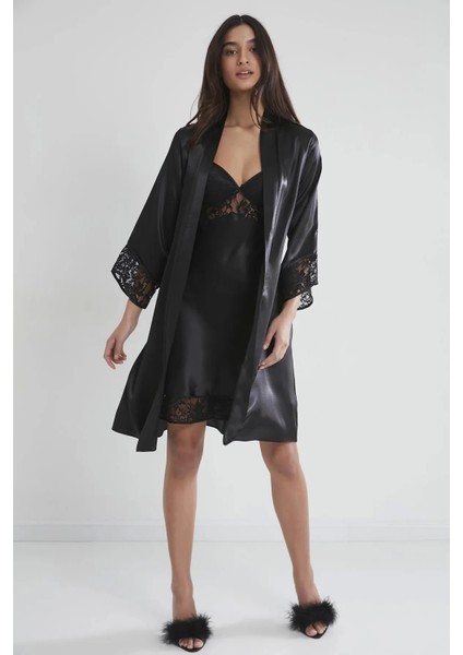 Saten Dantelli Gecelik ve Sabahlık Takımı 4075 - Siyah fiyatları